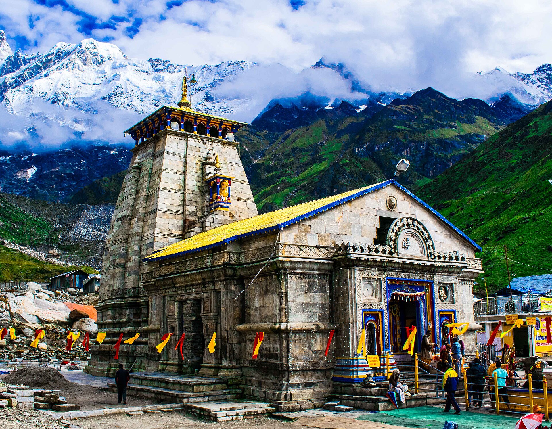 Kedarnath Jyotirlinga temple in the Himalaya